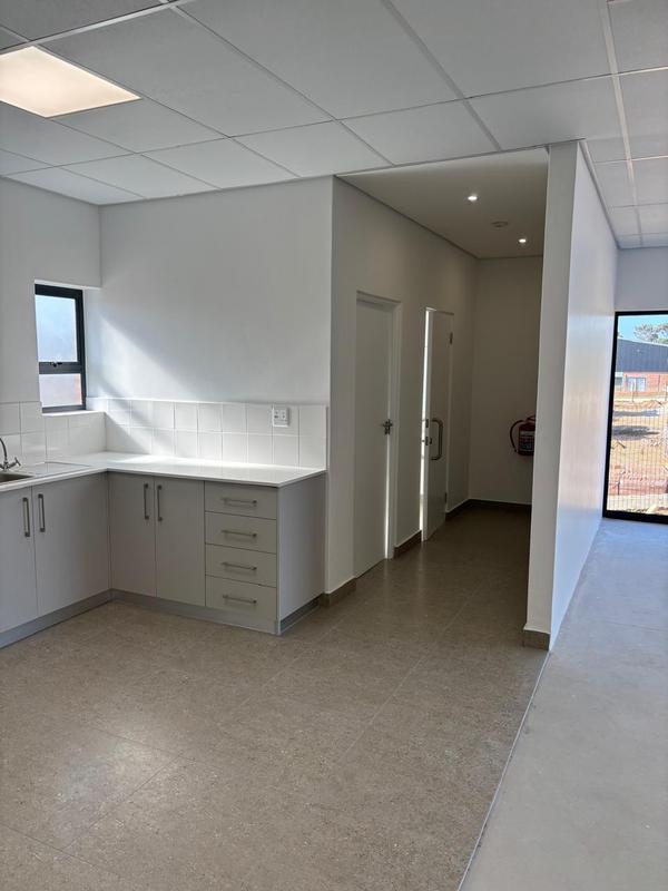 Commercial Property for Sale in Fairview Eastern Cape